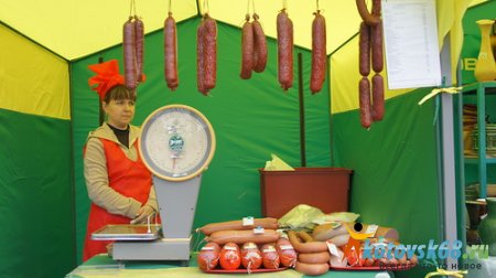 Более 5 тонн овощей и фруктов продано на ярмарке в Котовске
