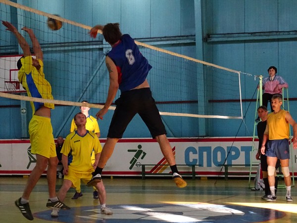 Волейбольный турнир на кубок «100-лет городу Котовску»