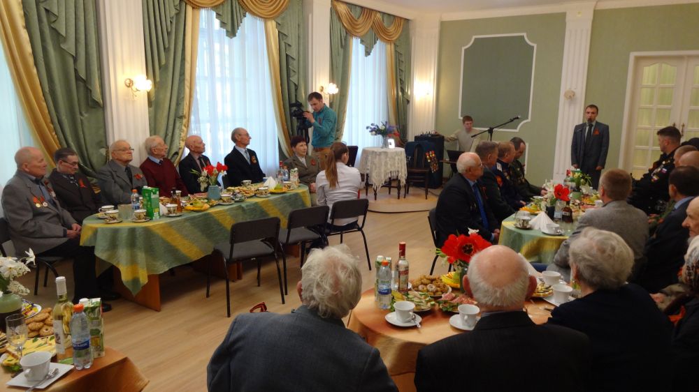Встреча поколений состоялась в ЗАГСе Котовска