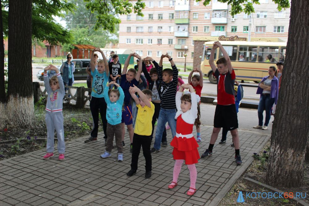 В Котовске стартовал проект "Оздоровительная гимнастика"