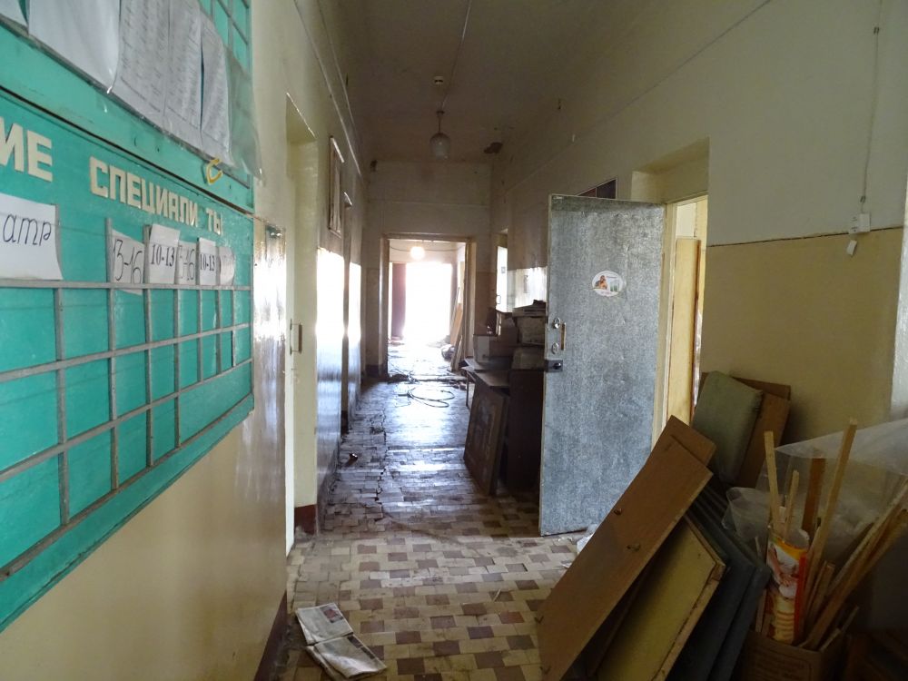 В Котовске пятый месяц ремонтируют детскую поликлинику