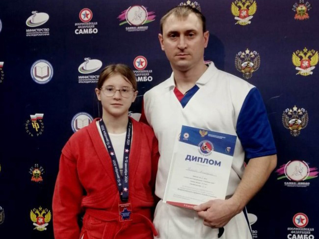Юная котовчанка Виктория Котова завоевала бронзу на всероссийских соревнованиях по самбо