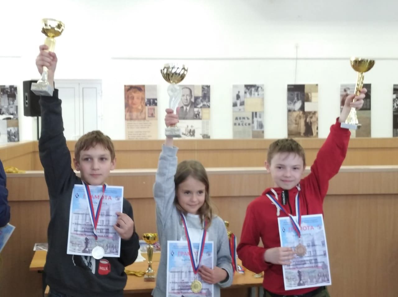 Котовчанка Серафима Попова стала лучшей на турнире по быстрым шахматам
